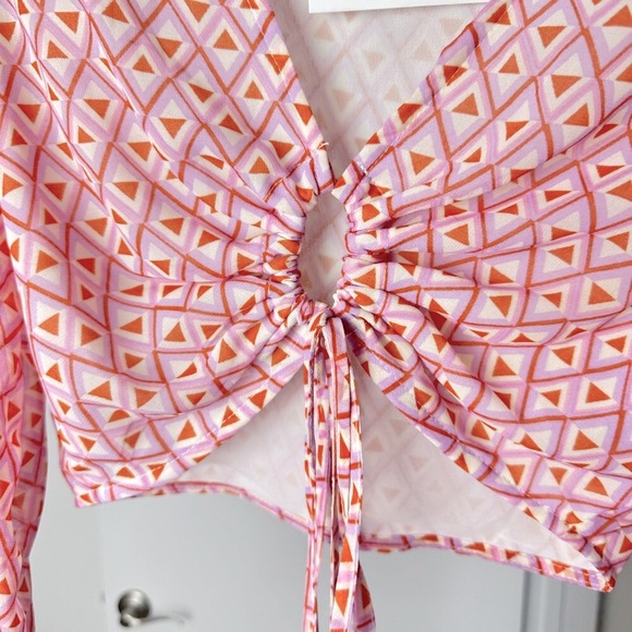 Pink & Orange Printed Long Sleeve Crop Top Keyhole Design Summer - Picture 11 of 13